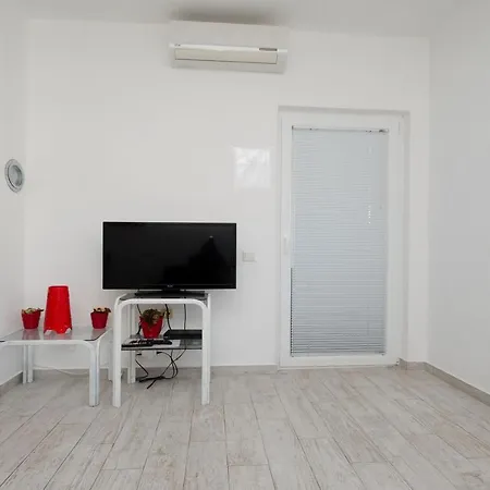 Apartments Toni Banjol Exterior photo
