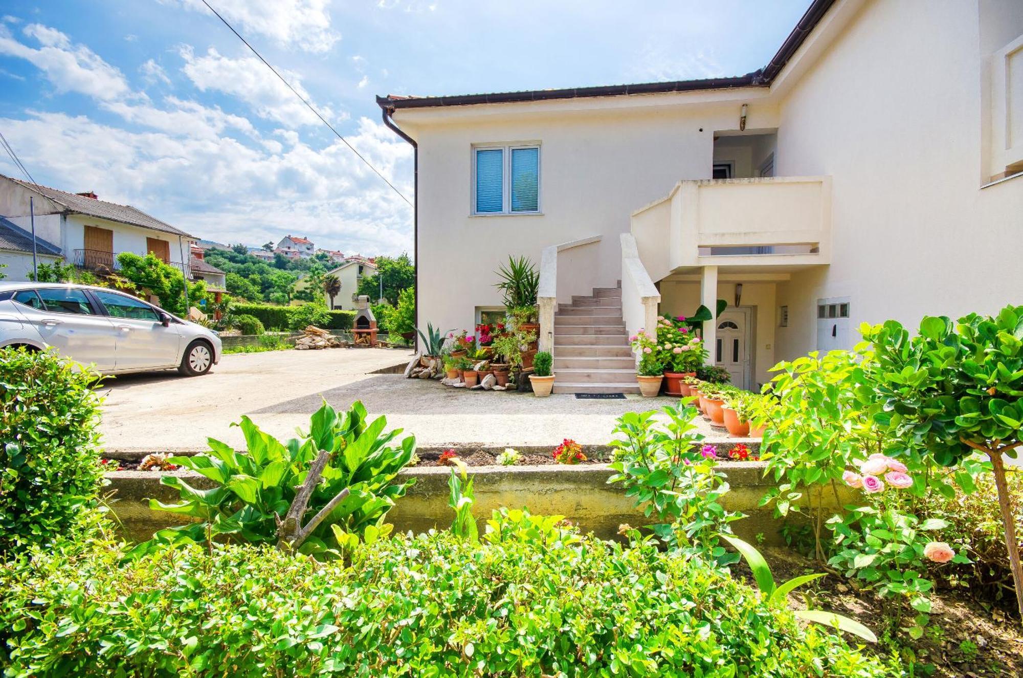 Apartments Toni Apartment Banjol